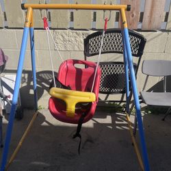 Baby swing 