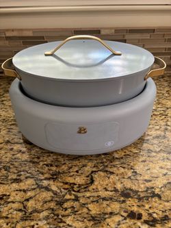 Beautiful 10-in-1 6 Quart Cook Pot ( like new)