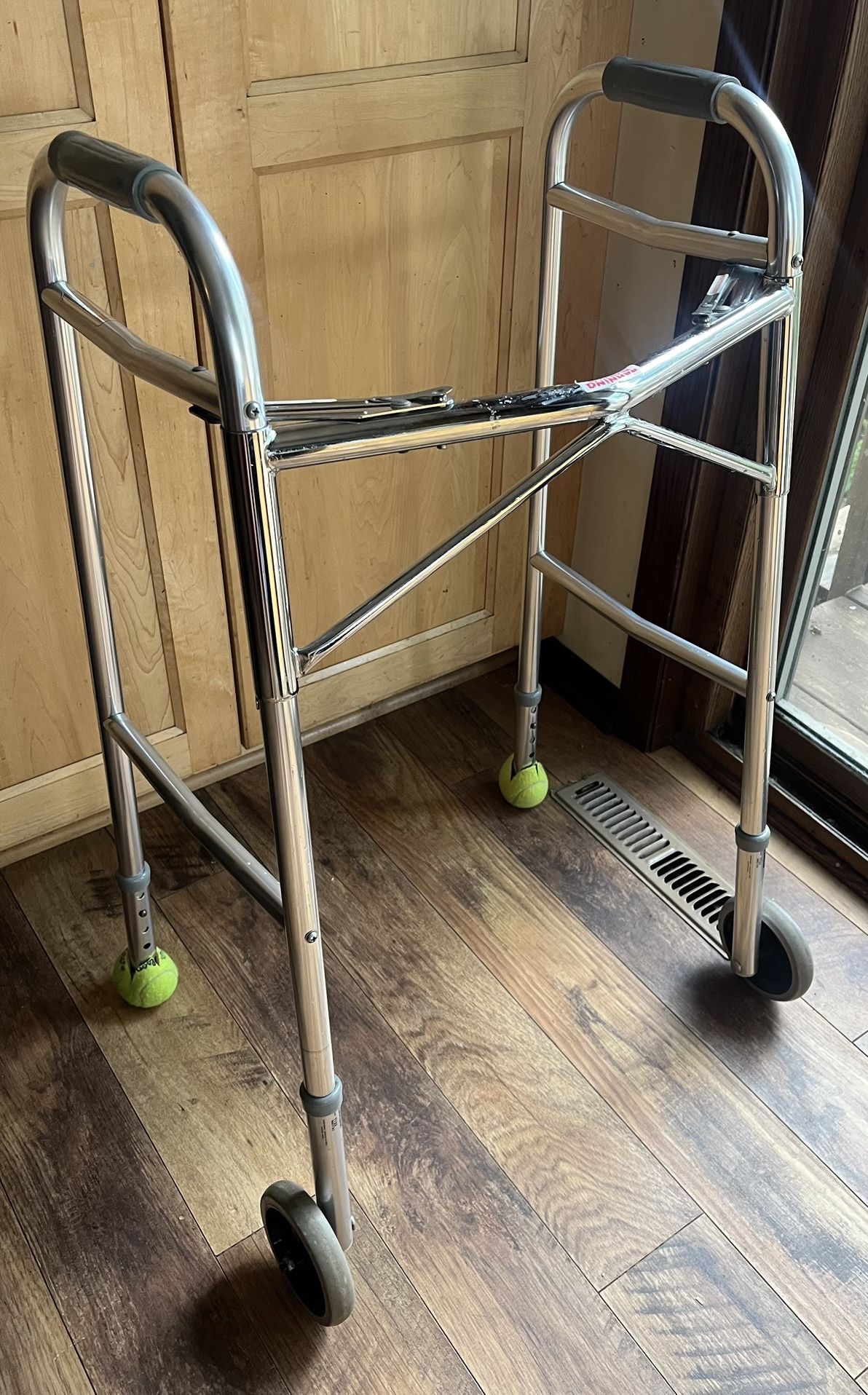 Gaurdian Adjustable Walker with Wheels
