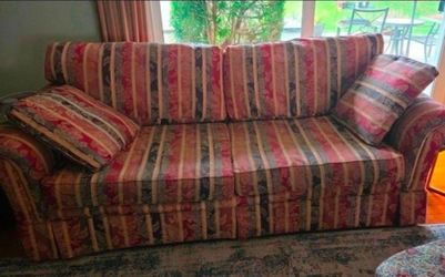 2 pieces Alexvale Sofa And Chair Set – Solid Wood Frame – Exceptional Condition