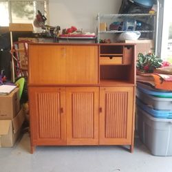 Vintage Mid Century Modern Solid Wood Writing Desk Mint Condition