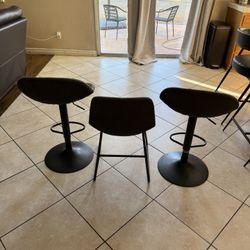 Home Chairs / Stools