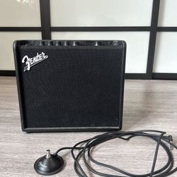Fender Mustang LT25 Amplifier Amp