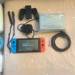 Pre-Owned Nintendo Switch HAC-001 Red/Blue w/Accessories/sd Card 