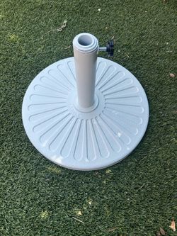 26LBS umbrella base stand color: white
