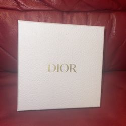 Dior Box