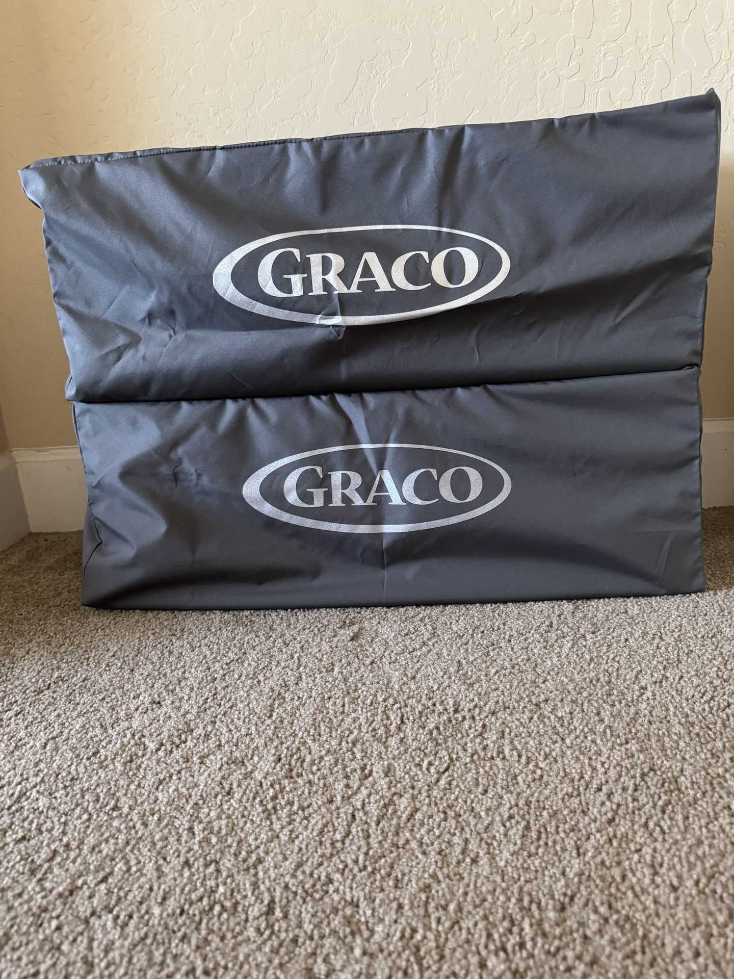 Graco Play ‘n Portable Playyard