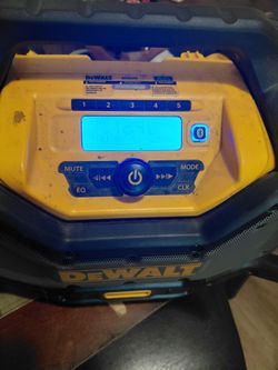 DeWalt shop speaker