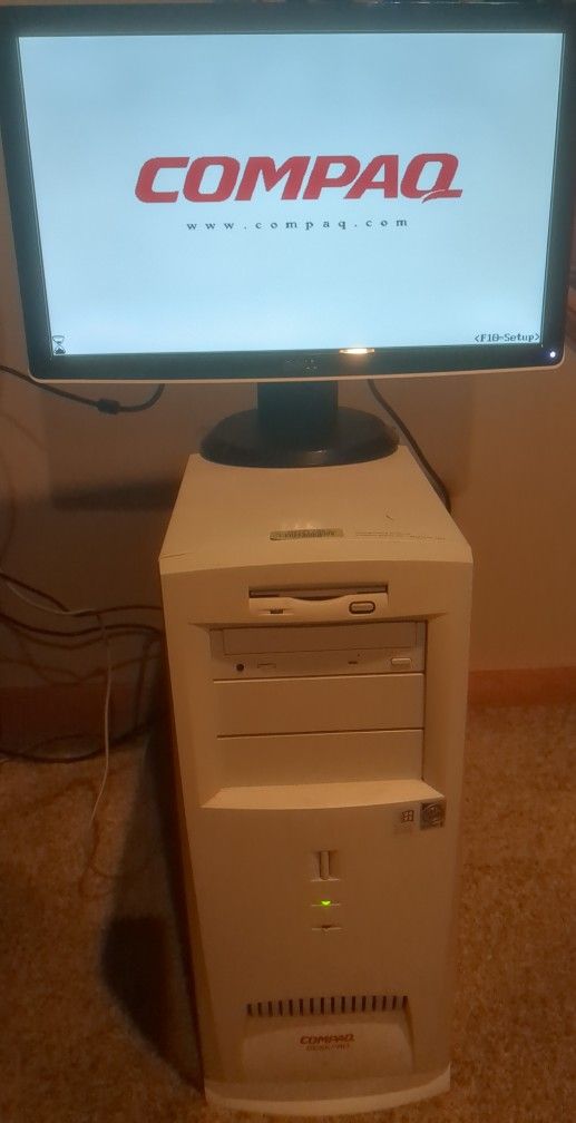 Vintage working Compaq Deskpro Windows 98 Retro Desktop Pentium II 450 MHz 6GB HDD MTG Shandalar installed