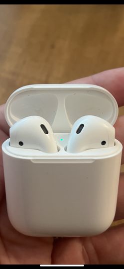 2nd Gen AirPods