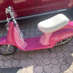 Razor  Electric Scooter  24V, up to 15 mph, for Child 8+ (New Batteries And AC Charger)  $120 Firm On Price