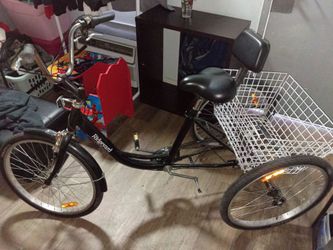 Adult 3-speed tricycle rides like new