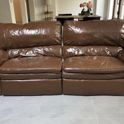 Rich Brown Leather Sofa – Classic Comfort & Style 