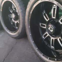 Wheel 20 6 Lugs Like New