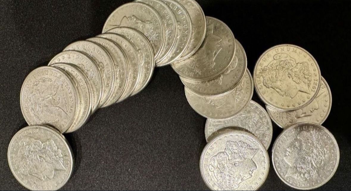 1 Roll Of 1921 Morgan Silver Dollars