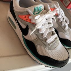 Nike Air Correlate