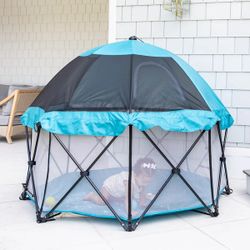 Pet / Baby Pen Collapsible And With A Portable Roof Screen To Block Out The Sun