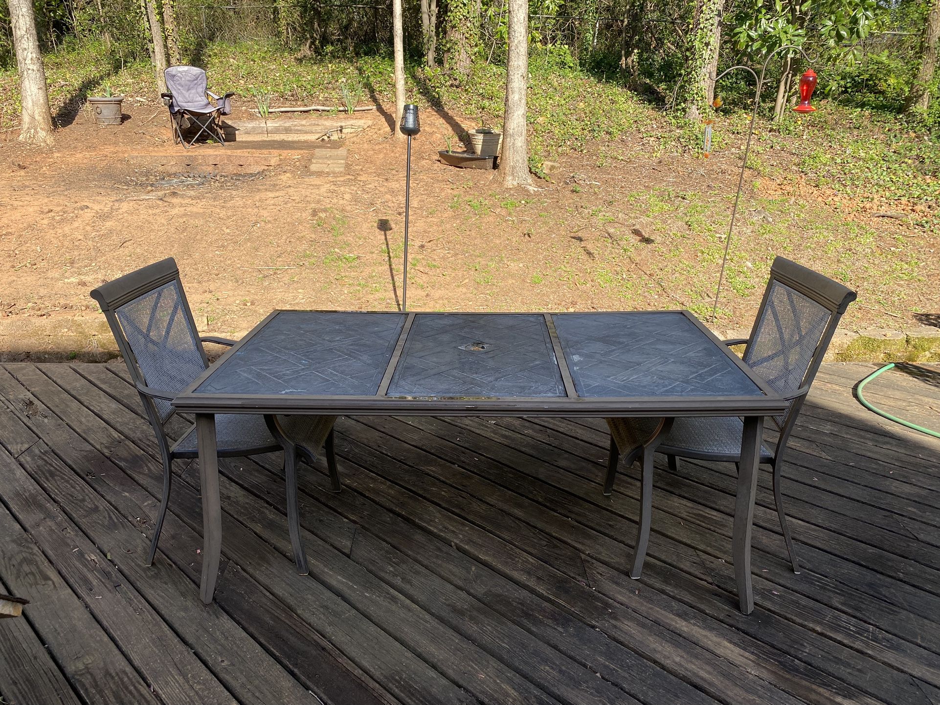 Outdoor Dining Table with 2 Chairs – Relaxed Seating