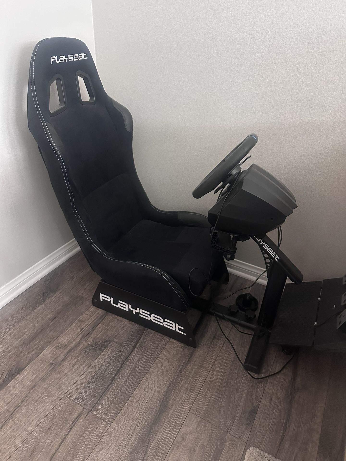Racing Simulator Chair Steering Wheel And Pedals