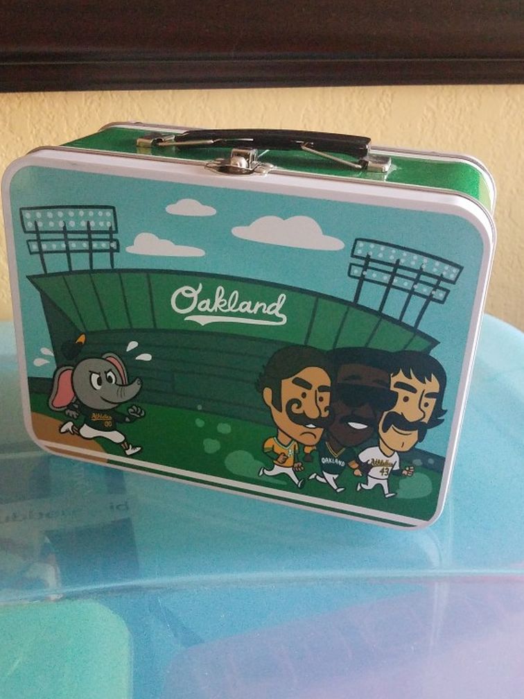 Oakland A's Authentic Fan Lunch Box