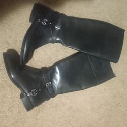 Micheal CORS LEATHER BOOTS SIZE 7
