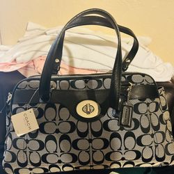 New Coach Purse 