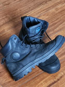 INSULATE WATERPROOF BOOTS