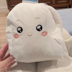 Milky From Lankybox Plays Milk Song