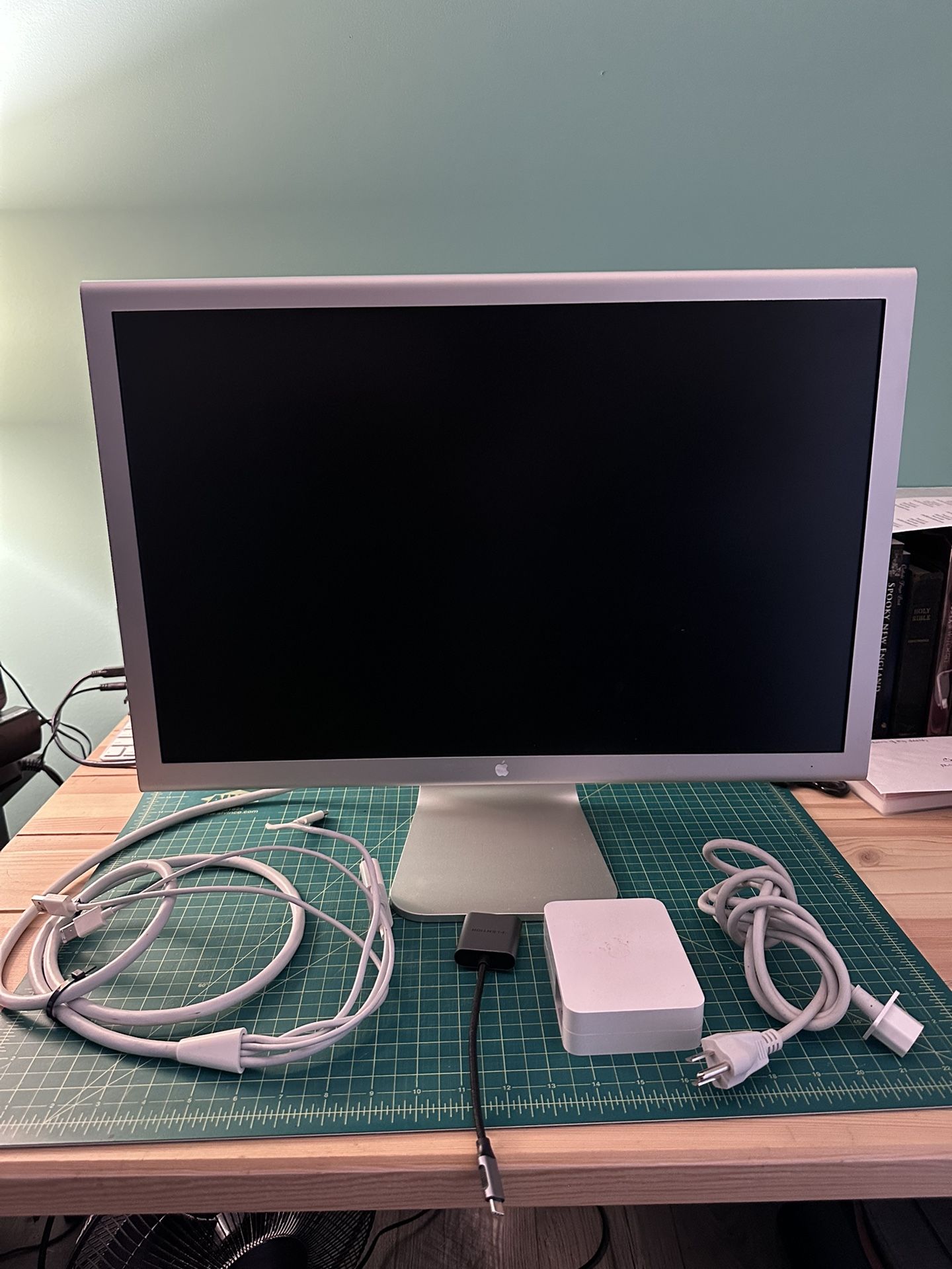 Apple Cinema HD Display, 23-inch