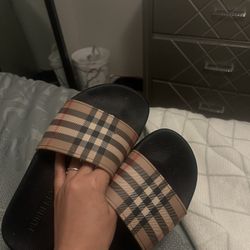burberry slides size 36
