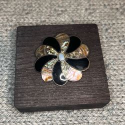 Vintage 925 Sterling Silver Abalone Pinwheel Brooch