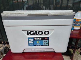 Igloo Marine Ultra Latitude 25 Qt Cooler