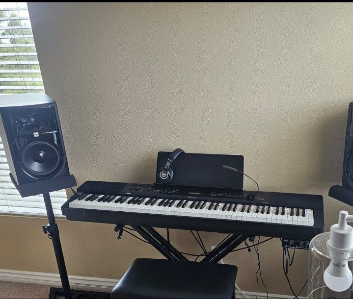 Casio PX-350M KEYBOARD PIANO