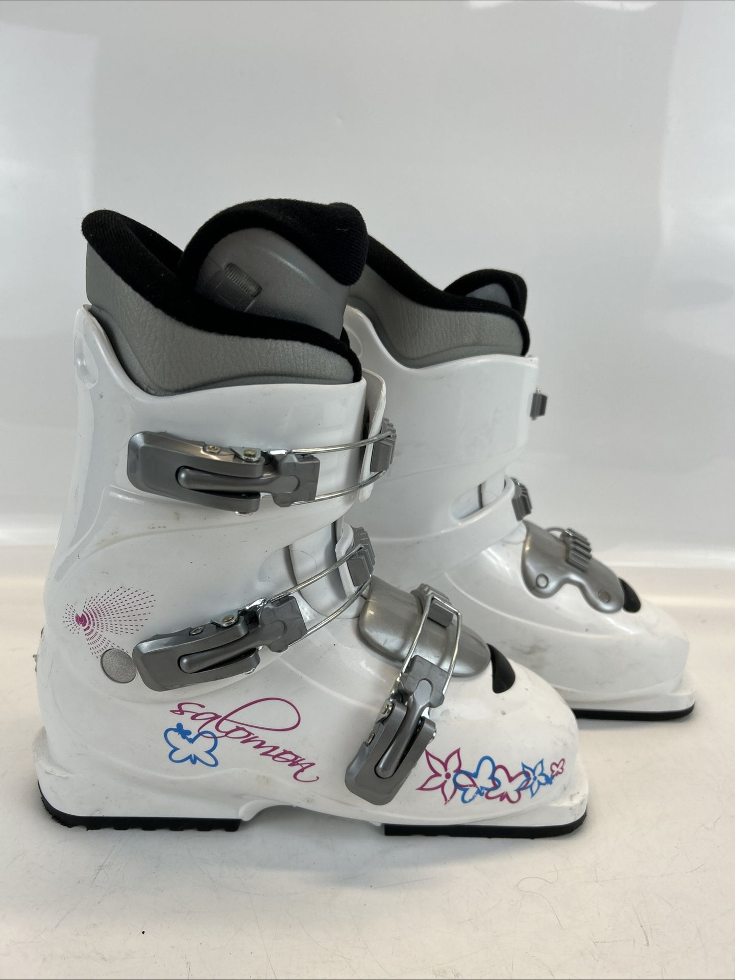 Salomon Girl Ski Boots Junior White Adjustable Buckle Youth Snow Gear 23-23.5