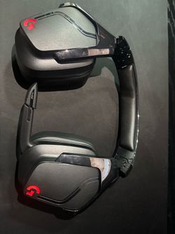Logitech G935 Wireless 7.1 Surround Sound Gaming Headset