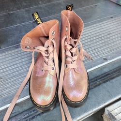 Dr. Martens