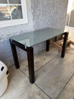 2x4 glass work desk