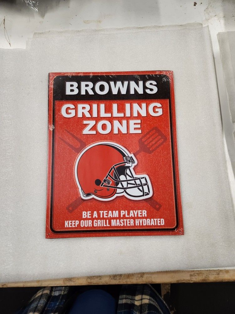 Cleveland Browns Grill Zone Metal Sign