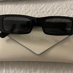FENTY Women’s Sunglasses 