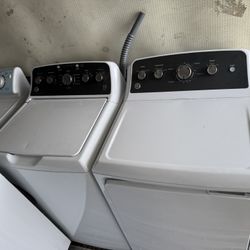 GE Washer And Dryer Gas Like New 🕊️