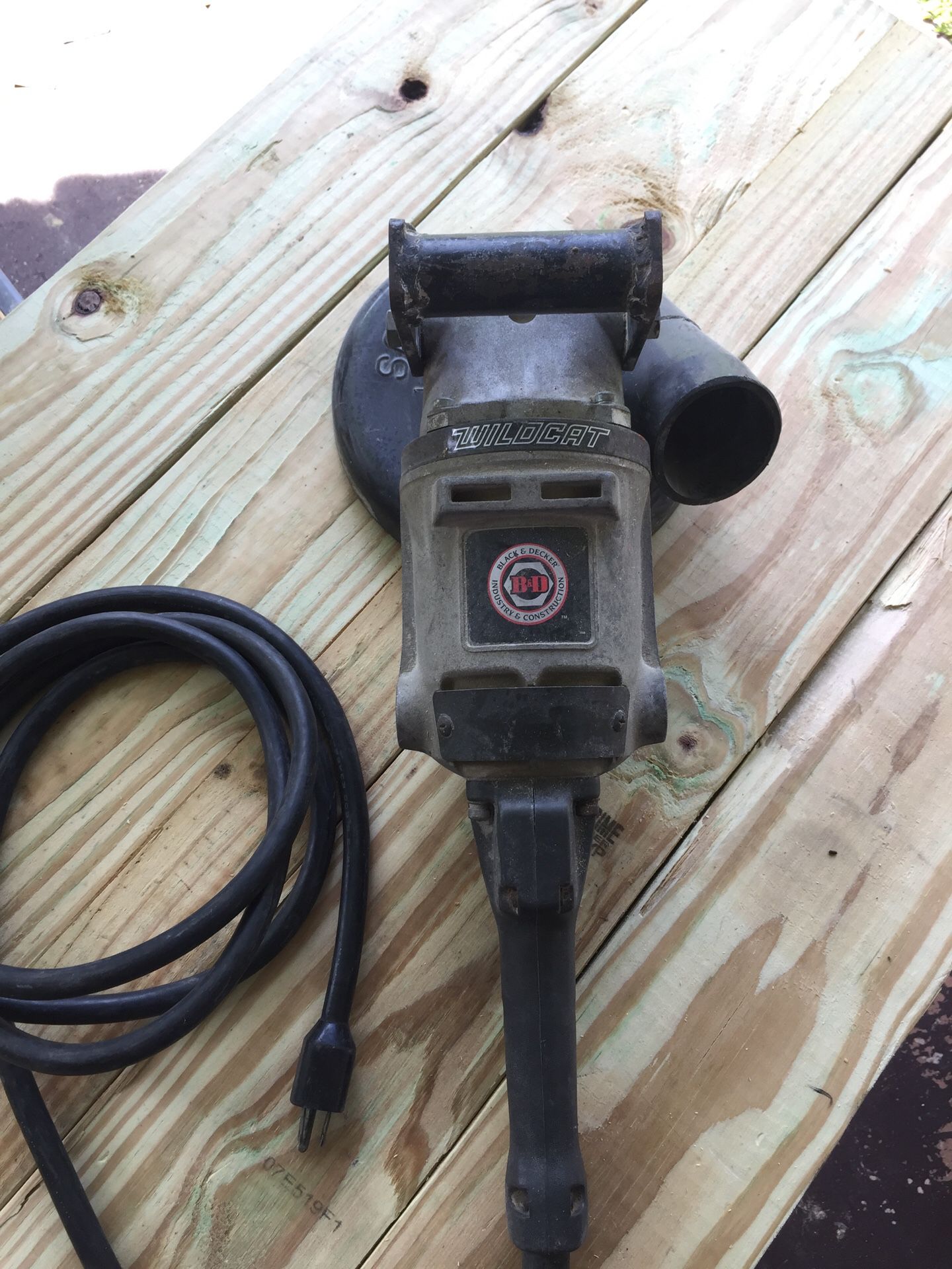 Angle Grinder - Black and Decker 7750 Type 3 for Sale in Boca
