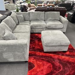 Gray Sofa Sectional w/ Free Ottoman 