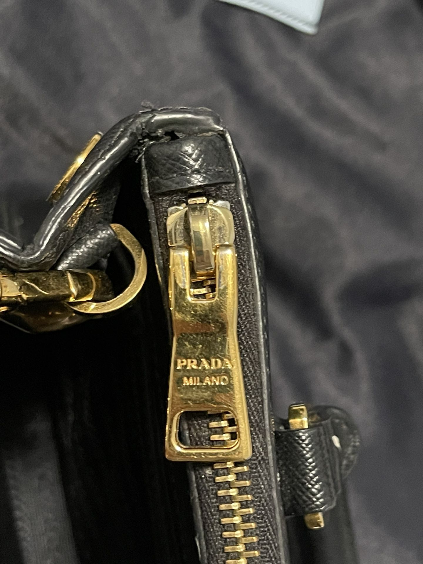 100% Authentic Small Prada Galleria Saffiano leather bag for Sale in  Marysville, WA - OfferUp