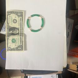 Beautiful 14k Gold Jade Bracelet