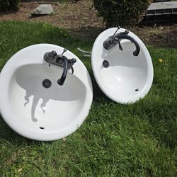 Sinks and fosets (2018) 4 Total