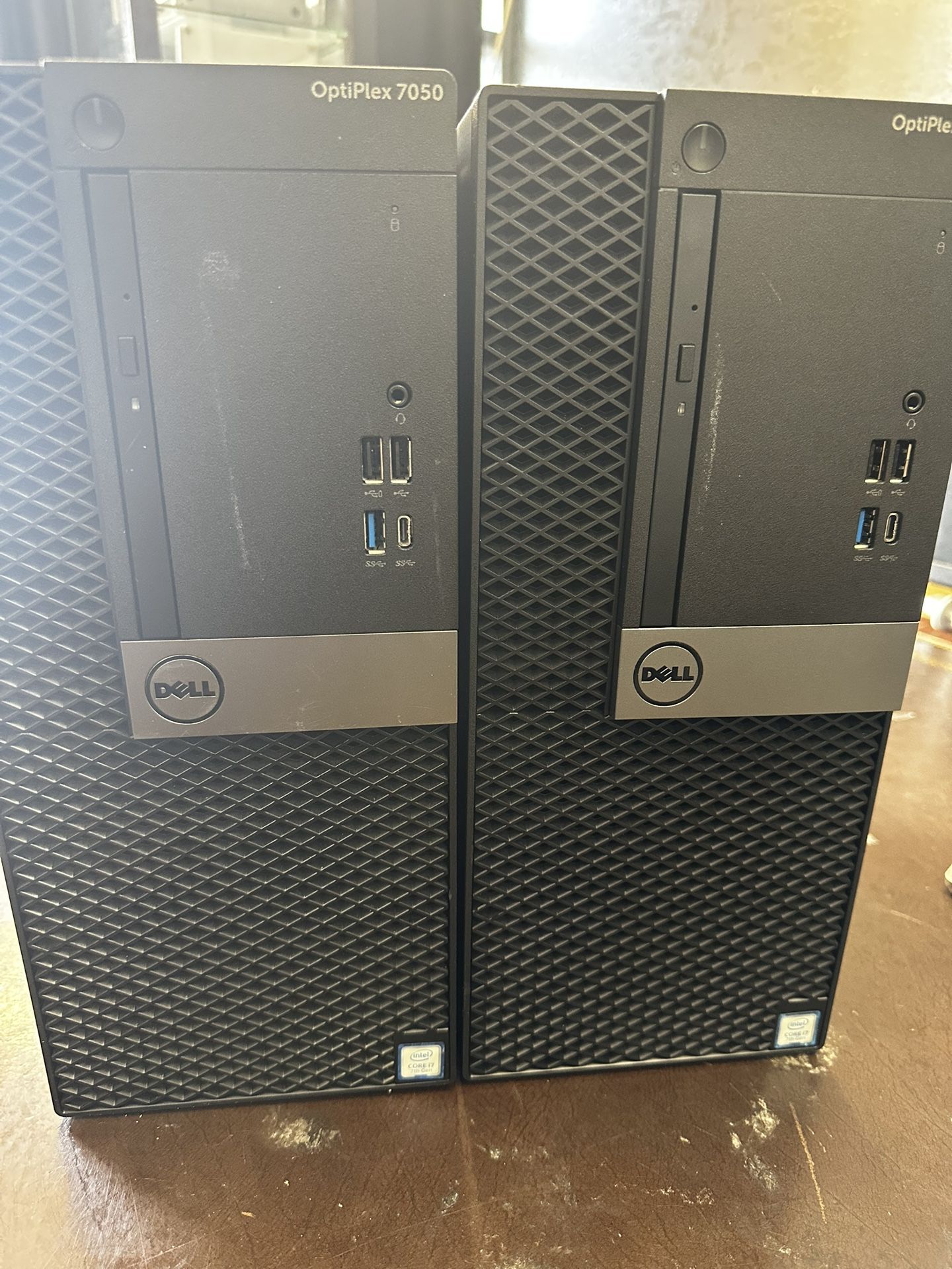 Dell OptiPlex 7050 SFF, 32 GB ram, core i7-7th gen