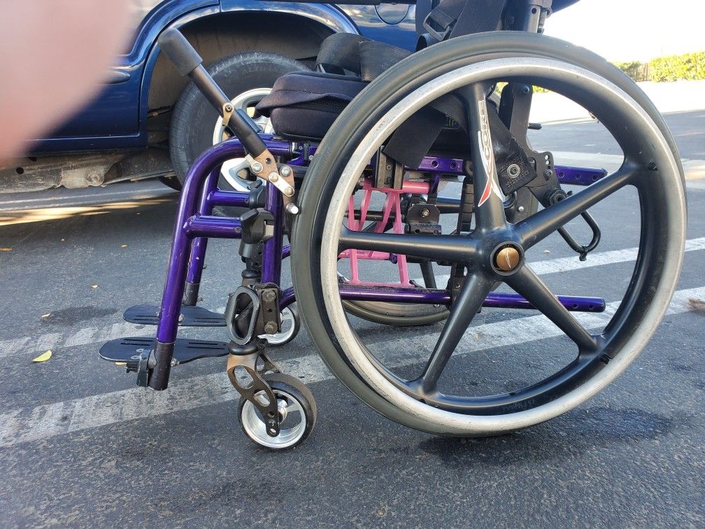 Fully Adjustable To Grow With Ur Child. 