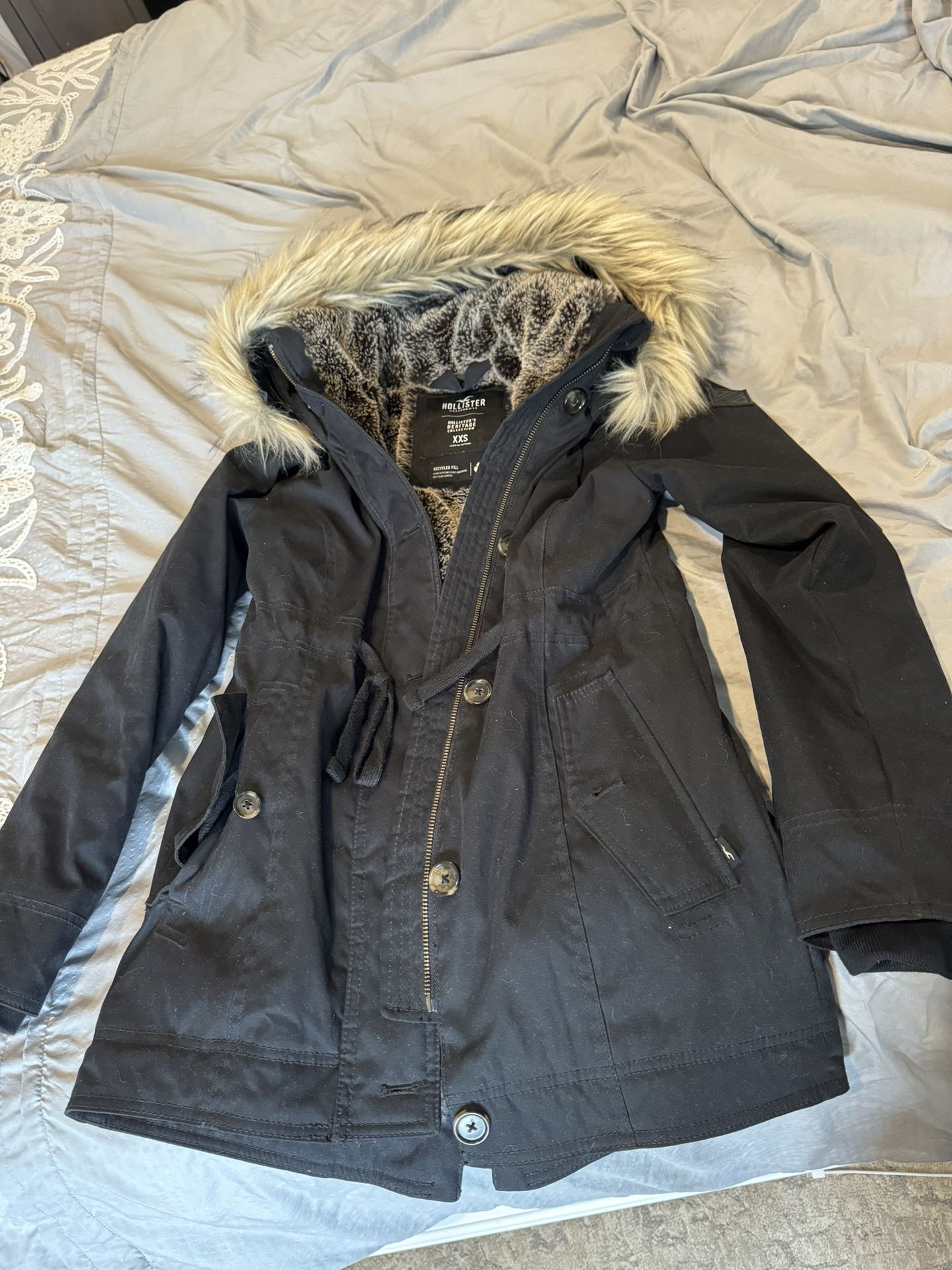 Women’s Hollister Parka Size XXS