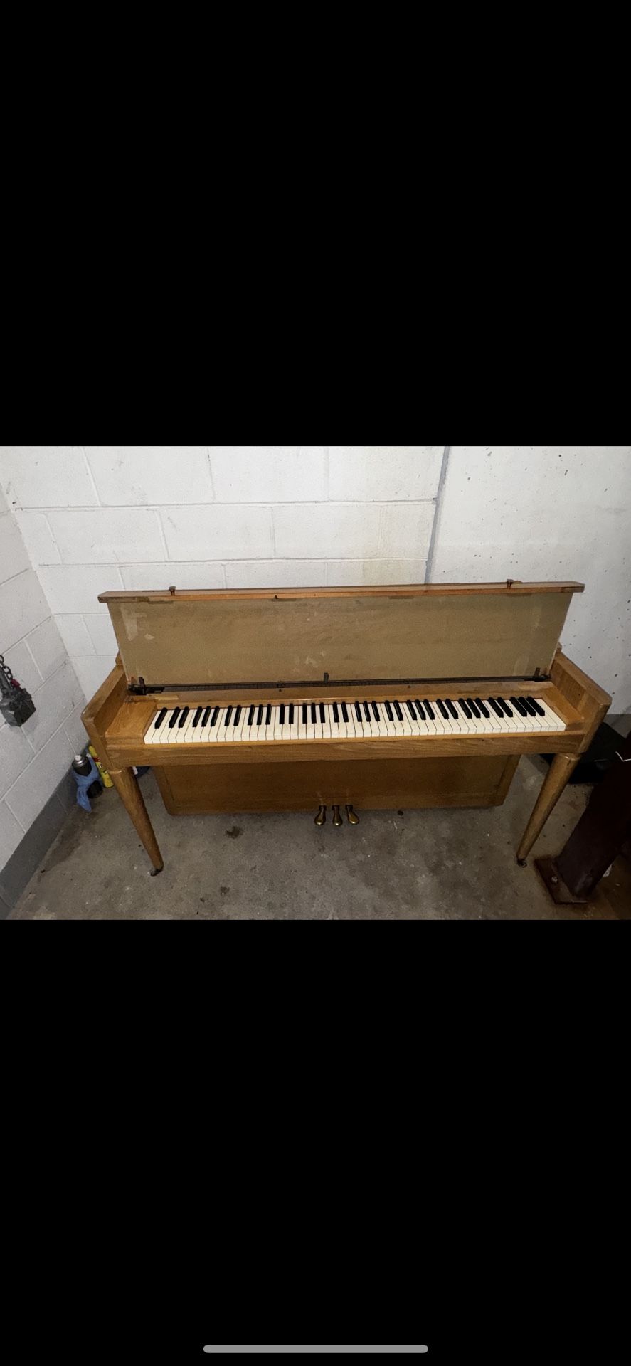 Aerosonic Piano