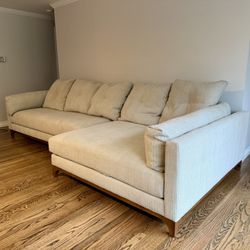 NEW  Macys 2 Piece Sectional 11’